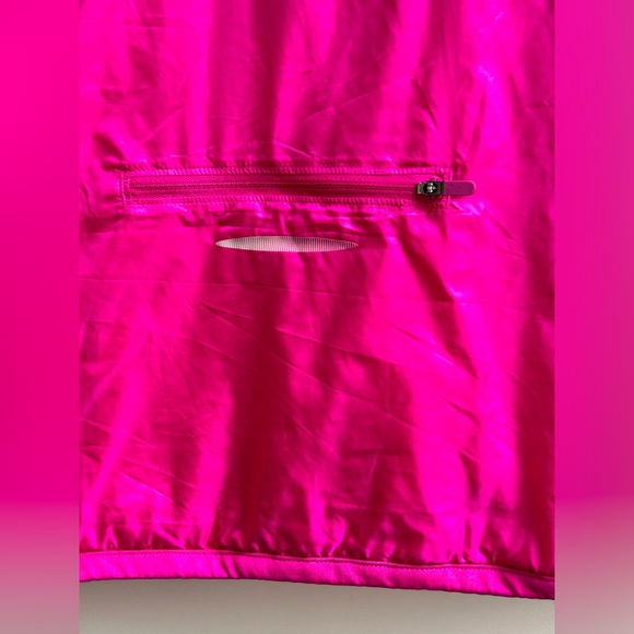 UNDER ARMOUR womens large Cold gear hot pink packable vest - Picture 4 of 11
